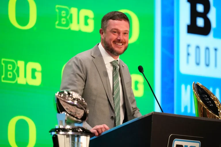 Oregon HC Dan Lanning doubles down headed into season