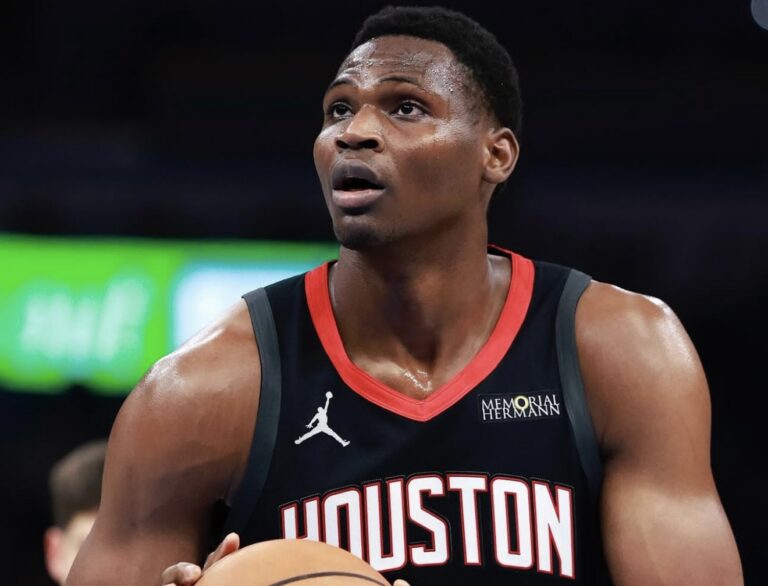 Rockets withdrawn qualifying offer for center N’Faly Dante.