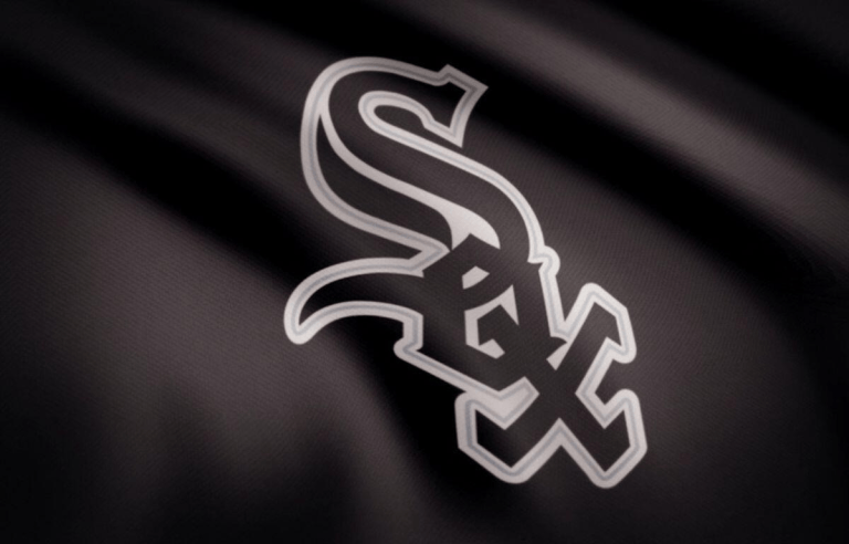White Sox squander two chances to clinch as ALDS shifts to winner-take-all Game 5